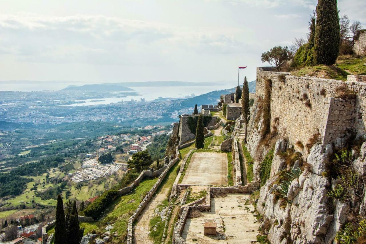 Villa Ria Dugi Rat Εξωτερικό φωτογραφία